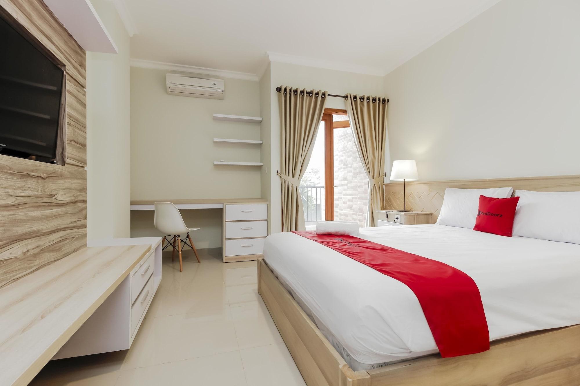 Reddoorz Premium Near Ragunan Zoo 2 Yakarta Exterior foto